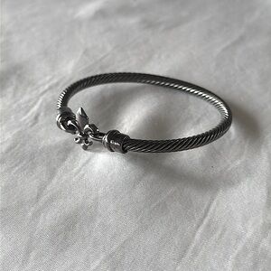 Fleur de Lis Cable Twist Dark Silver Gunmetal Bracelet